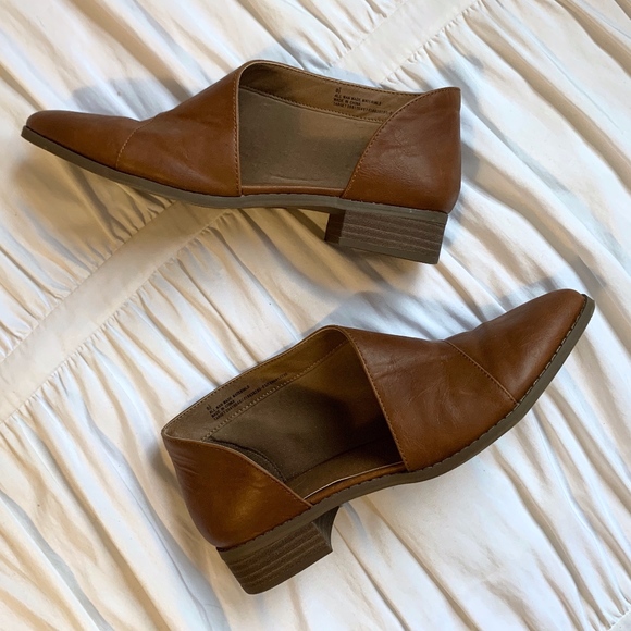 Universal Thread Shoes - Target Universal Thread Flats | Size 8.5